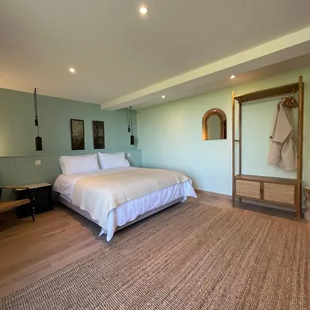 Le Petit Puy Villa *